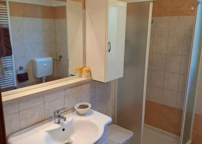 아파트 Kras 라빈